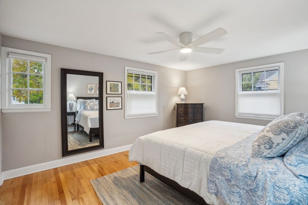 The Mckinley House 3 Bedroom Condo Condo, 3 Bedrooms 3