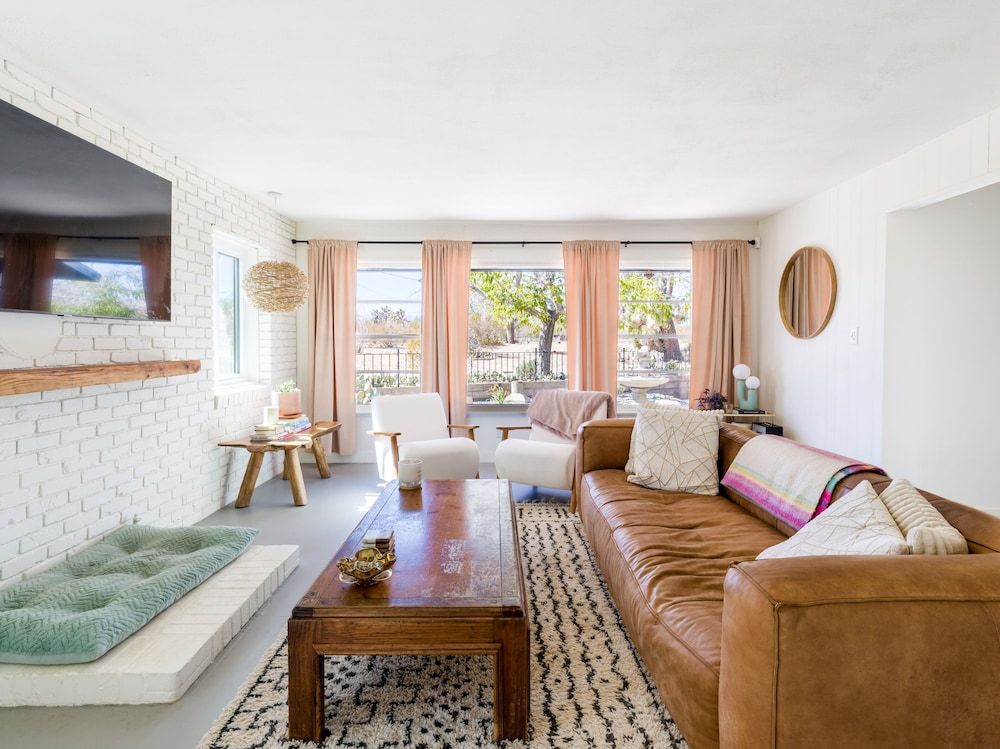 House, 2 Bedrooms