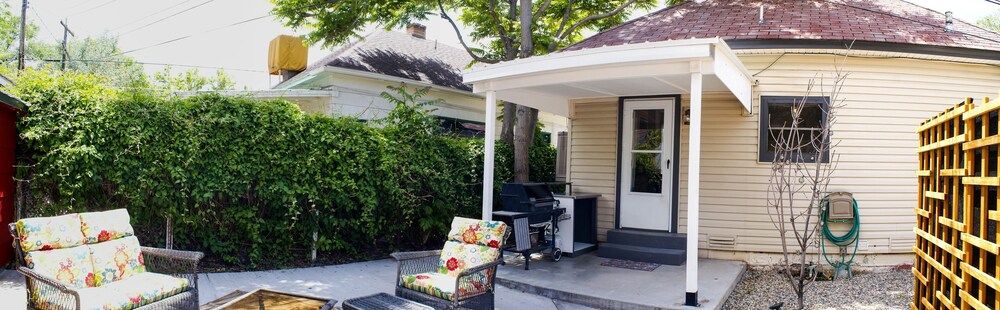 My Home Is Your Home 2 Bedroom Home House, 2 Bedrooms 43