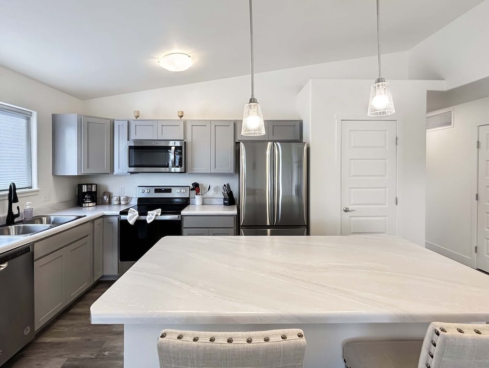 Bark And Bike Abode 3 Bedroom Home House, 3 Bedrooms 9