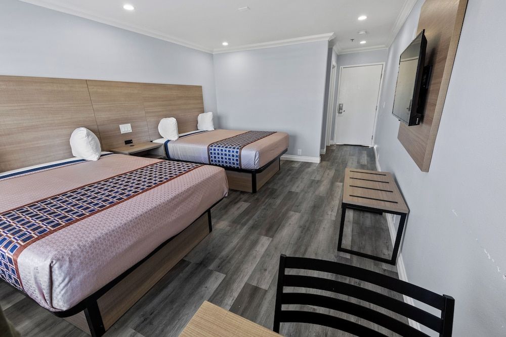 Downey Inn Double Room 4