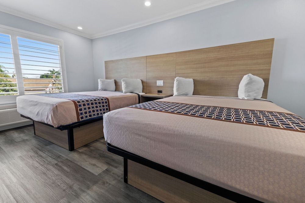 Downey Inn Double Room 5