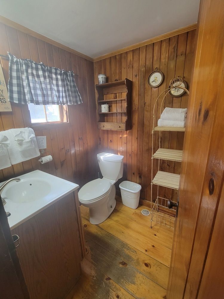 Cottage Place on Squam Lake Cabin 4, Lake View 6