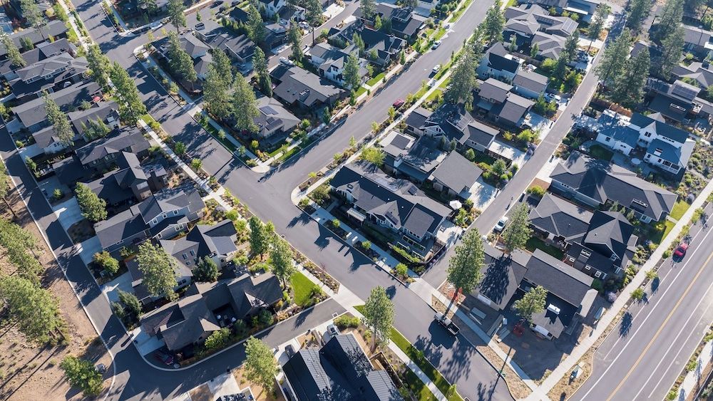 2 Units Minutes to Old Bend Deck + Hot Tub 1216 Skyline Ranch by Avantstay House (5 Bedrooms) 60