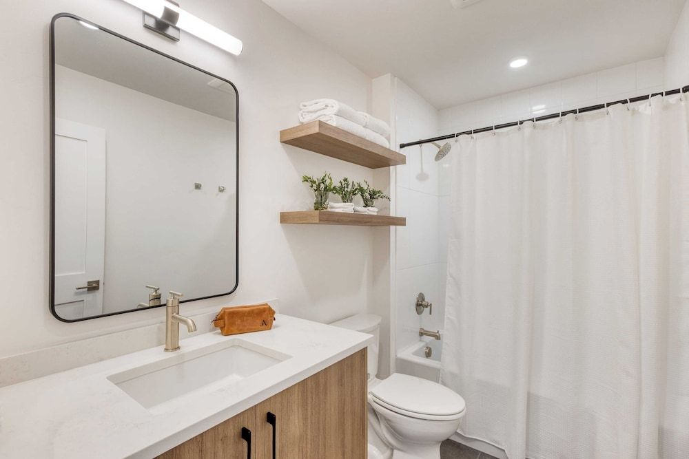 2 Units Minutes to Old Bend Deck + Hot Tub 1216 Skyline Ranch by Avantstay House (5 Bedrooms) 35