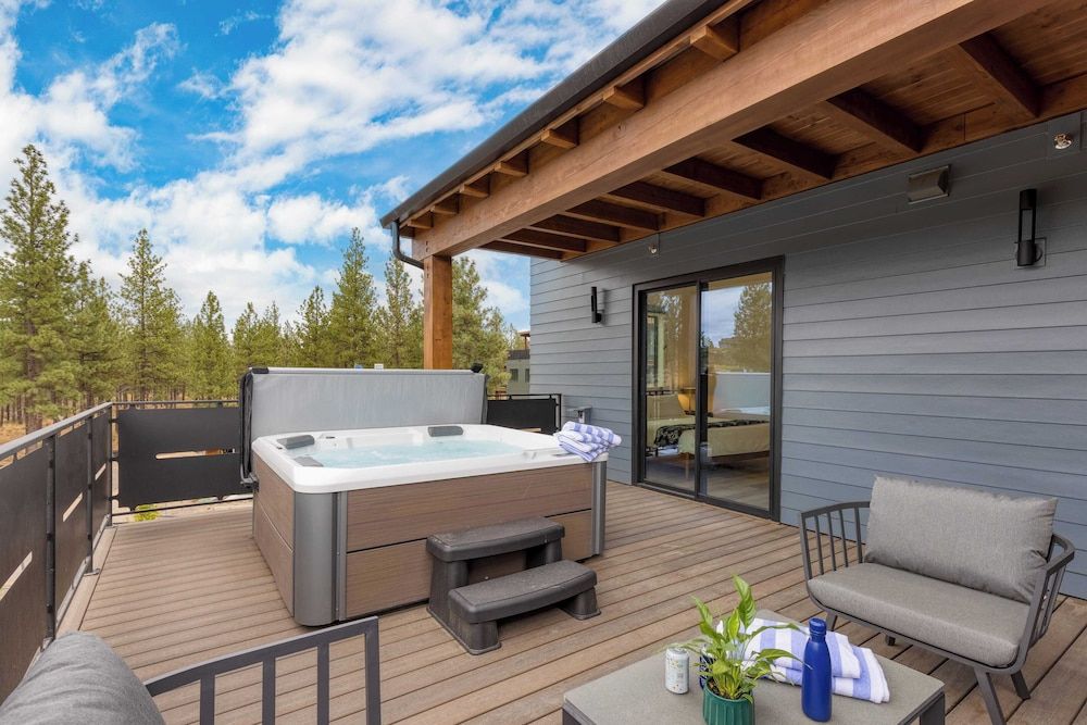 2 Units Minutes to Old Bend Deck + Hot Tub 1216 Skyline Ranch by Avantstay House (5 Bedrooms) 40