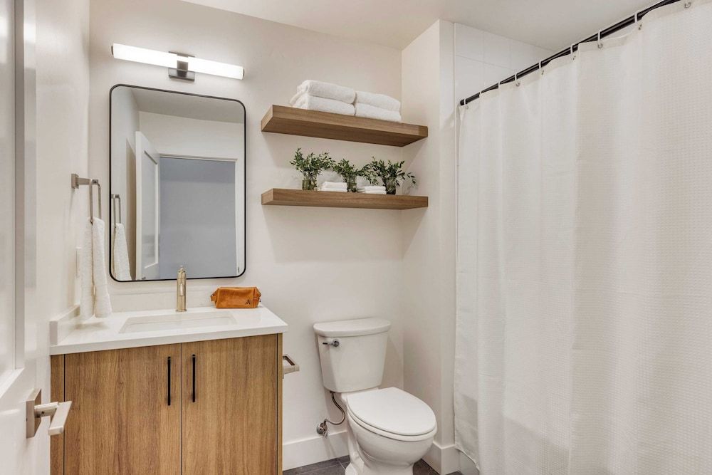 2 Units Minutes to Old Bend Deck + Hot Tub 1216 Skyline Ranch by Avantstay House (5 Bedrooms) 30