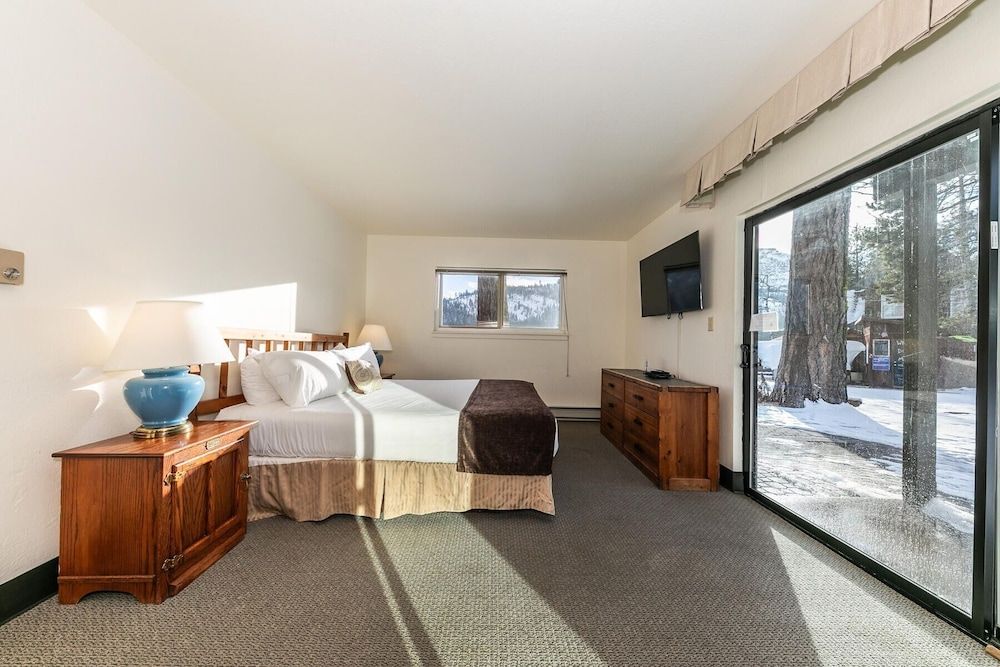 Condo, 1 Bedroom