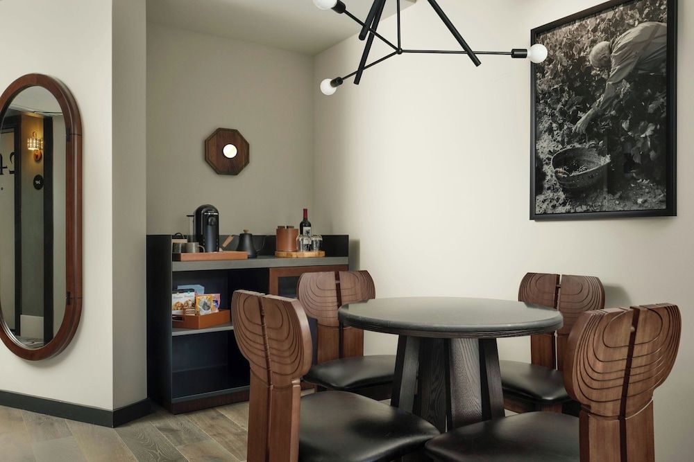 The Somm Hotel & Spa, Autograph Collection Standard Suite, 1 Bedroom 4