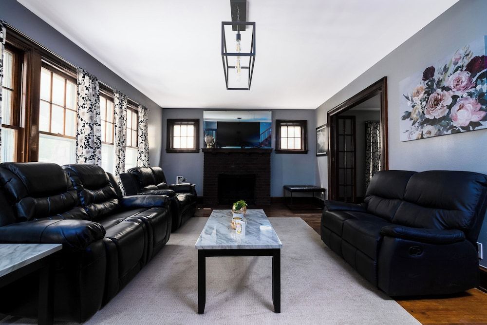 5Br, 1.5 Ba Close To Niagara Falls State Park House 21