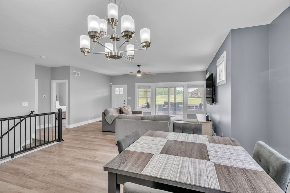 Pet-friendly Getaway With Golf & Private Patio Retreat 4 Bedroom Home House, 4 Bedrooms 34