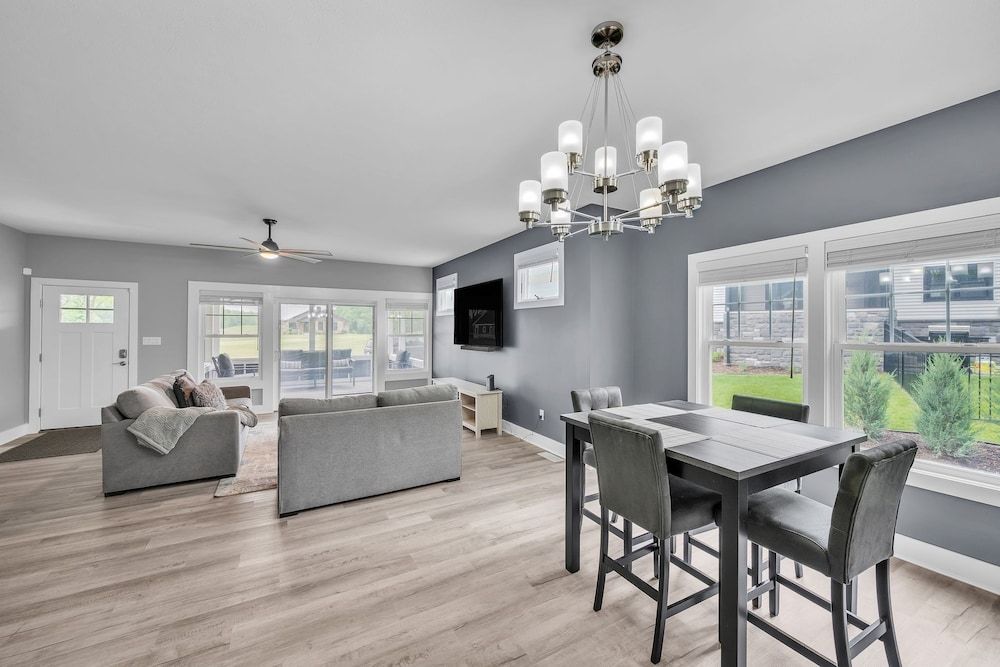 Pet-friendly Getaway With Golf & Private Patio Retreat 4 Bedroom Home House, 4 Bedrooms 33