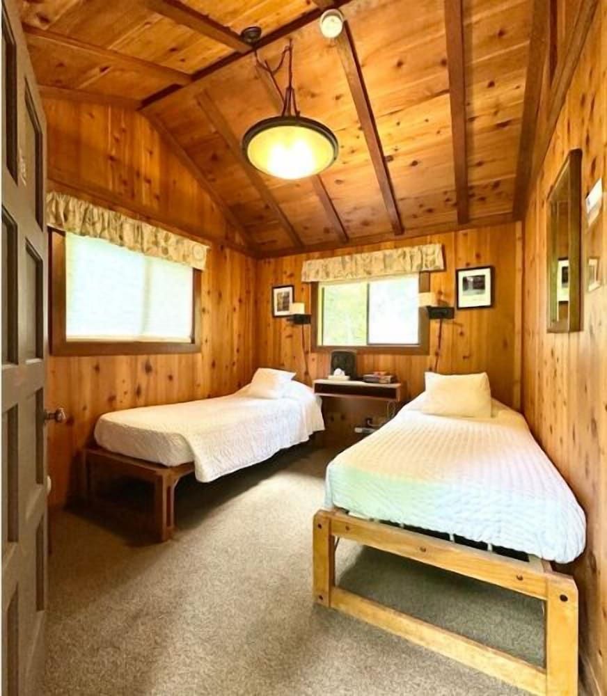 Smith Creek Village Double or Twin Room, Non Smoking 4