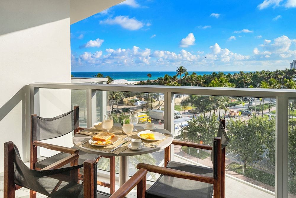 Room (W South Beach 514)
