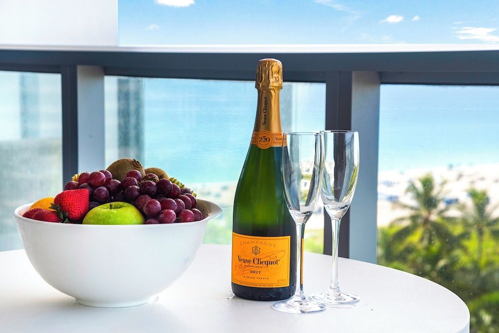 Room (W South Beach 814)