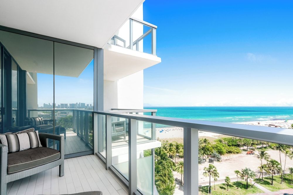 Room (W South Beach 1114)