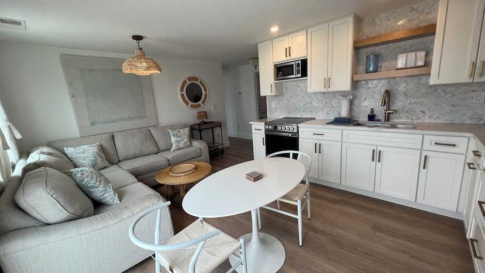 driftwood motel Luxury Villa 4