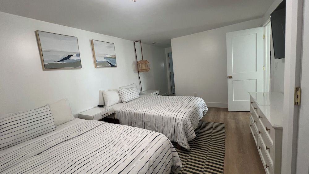 driftwood motel Luxury Villa 2