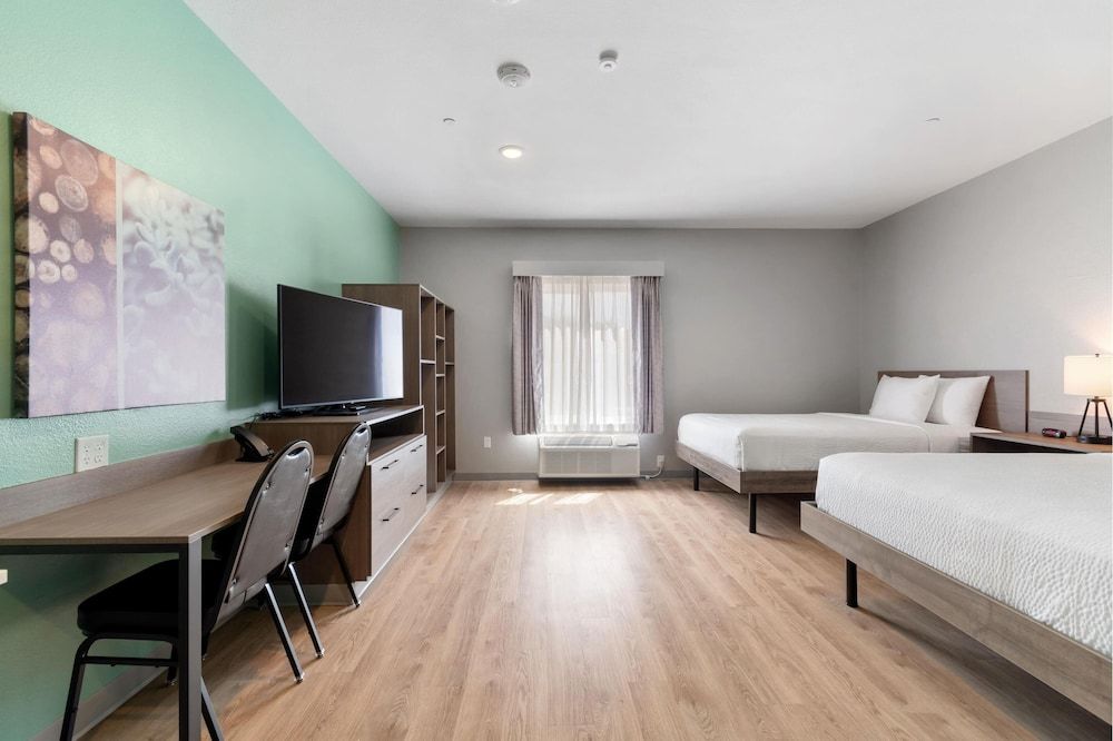 ECHO Suites Extended Stay by Wyndham Houston Katy West Room, 2 Queen Beds, Mobility Accessible, Non Smoking (Bathtub w/Grab Bars) 3