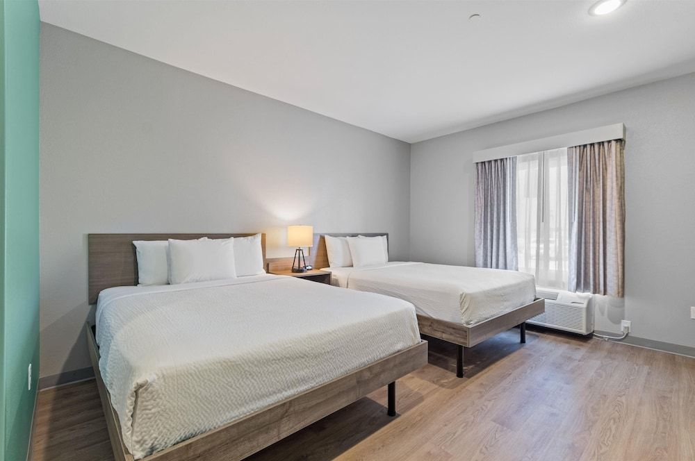 ECHO Suites Extended Stay by Wyndham Houston Katy West Room, 2 Queen Beds, Mobility Accessible, Non Smoking (Bathtub w/Grab Bars) 6