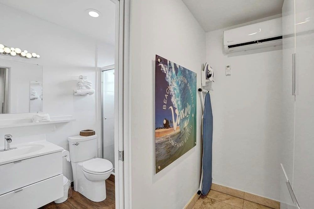 Waves by Stay Hospitality Classic Studio, Beach View (Waves 8) 8