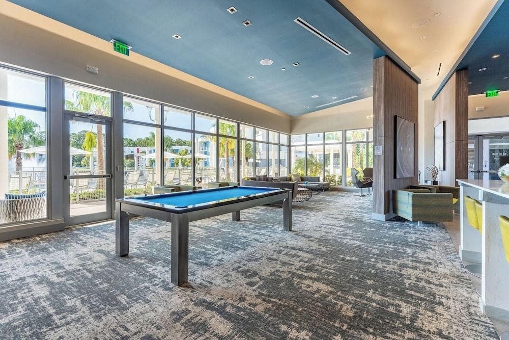 Daytona 2BR Getaway Parking Family & Pet-friendly Apartment (2 Bedrooms) 22