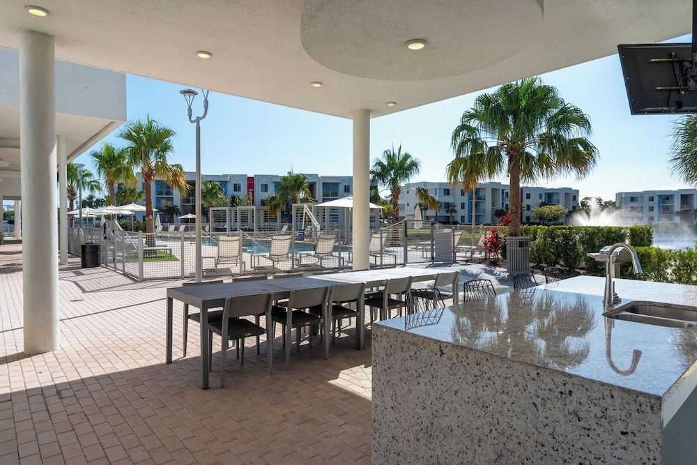 Daytona 2BR Getaway Parking Family & Pet-friendly Apartment (2 Bedrooms) 18