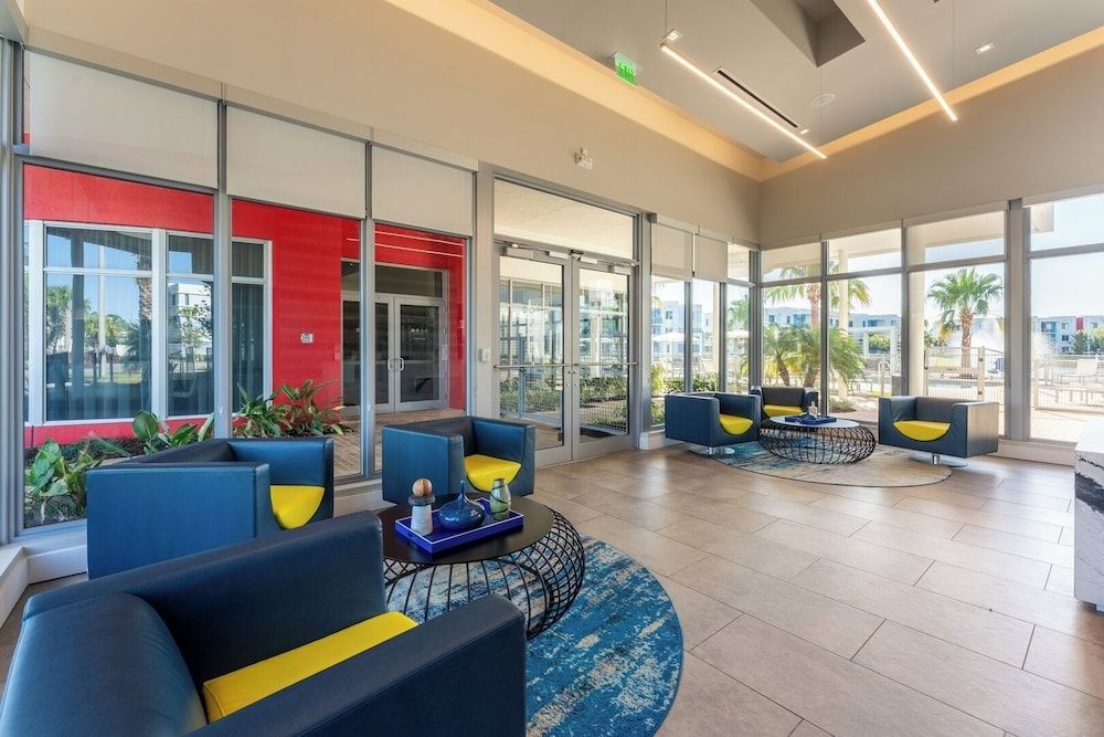 Daytona 2BR Getaway Parking Family & Pet-friendly Apartment (2 Bedrooms) 28