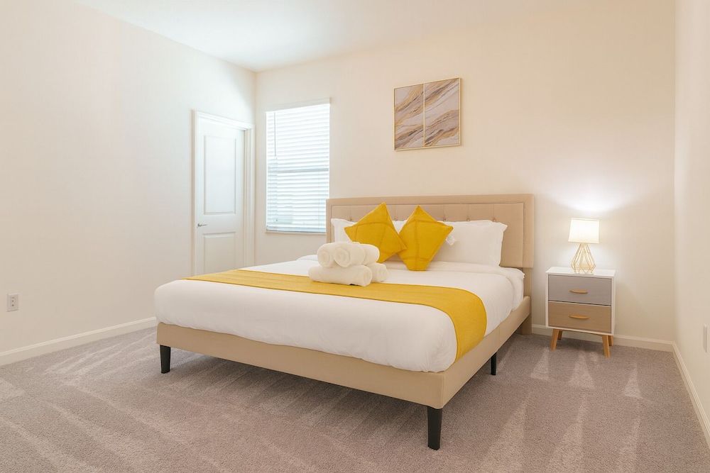 Magical Dreams Basic Double Room, 1 King Bed, Non Smoking, Private Bathroom 2