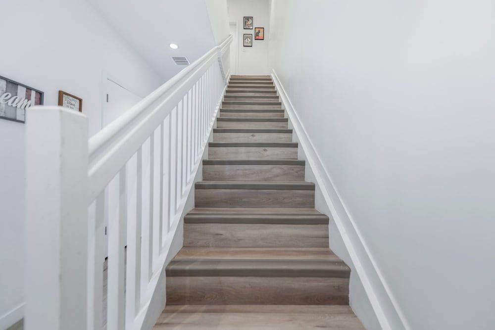 Stylish Townhouses by Design District Family Townhome, 3 Bedrooms, Patio 11