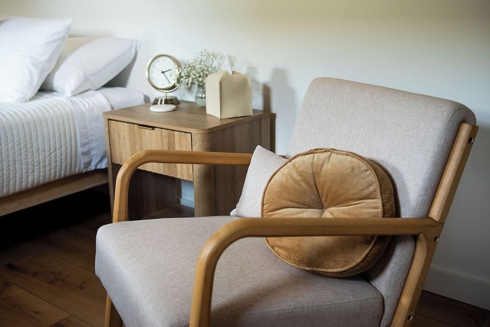 Motel Miles Single Room, 1 Queen Bed 7