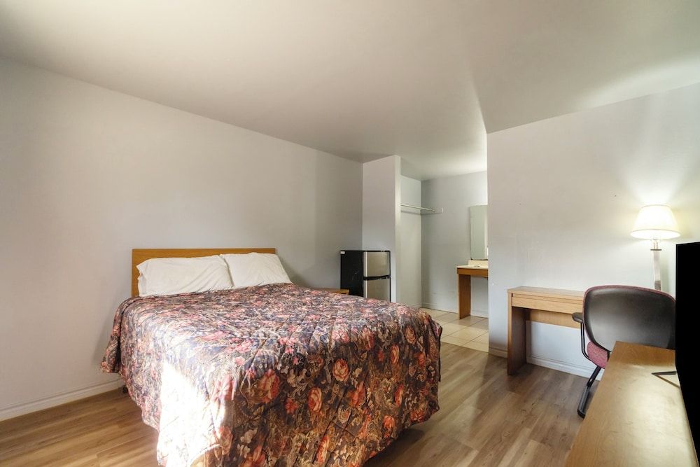 Room, Non Smoking (Full Bed)