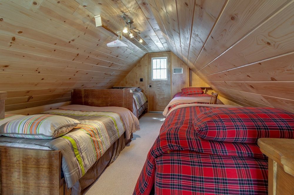 Castle Rock Cabin #2