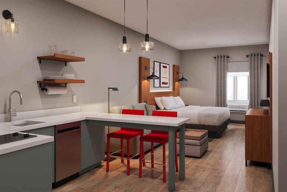 Hawthorn Extended Stay by Wyndham Eagle Pass Room, 1 King Bed with Sofa bed, Mobility Accessible, Non Smoking (Roll-In Shower) 2