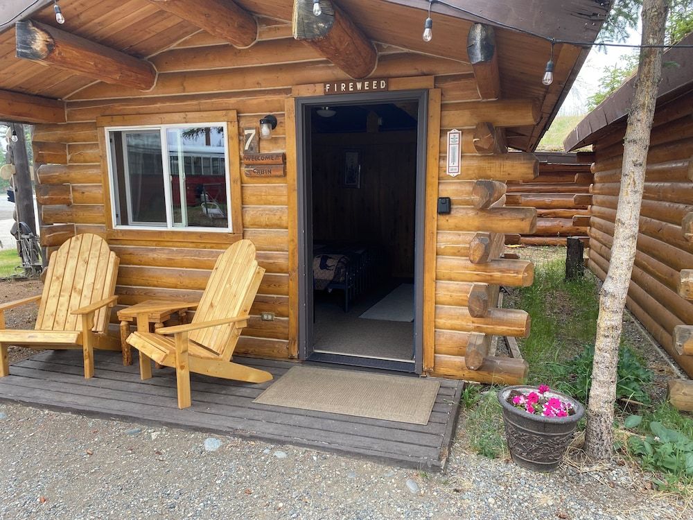 Deluxe Cabin