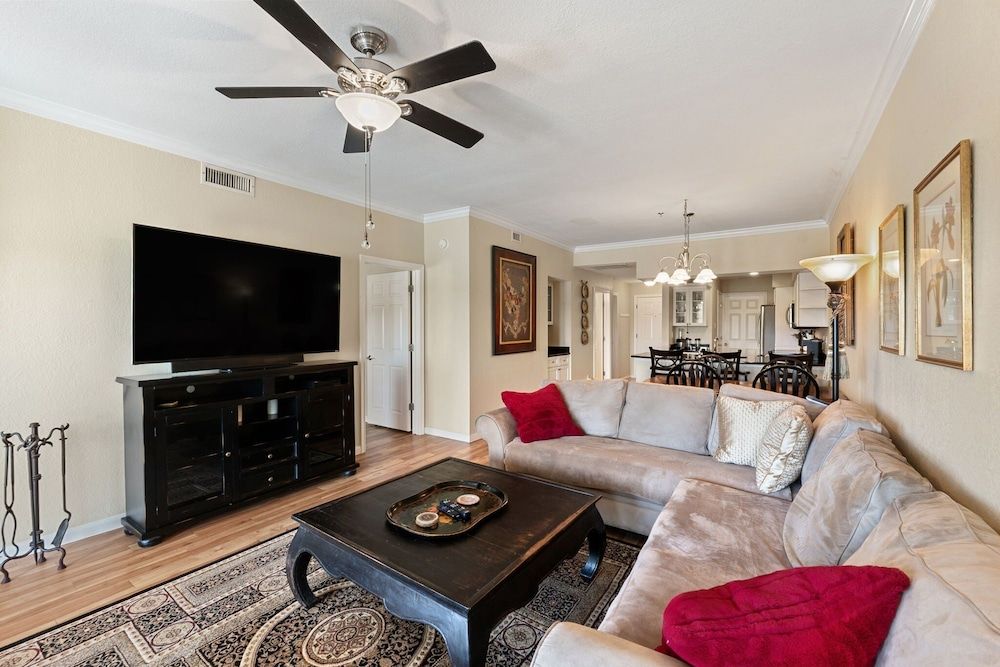 Paradise Island Condo, Multiple Beds, Hot Tub 13