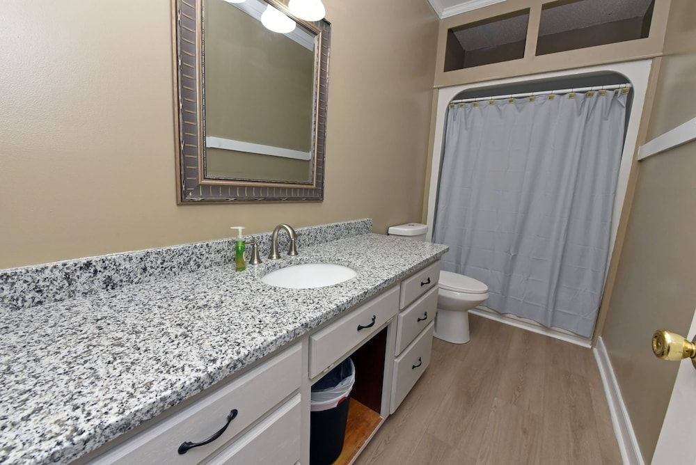 Whitepath Lodge And Resort Mountain View Resort Suite 28