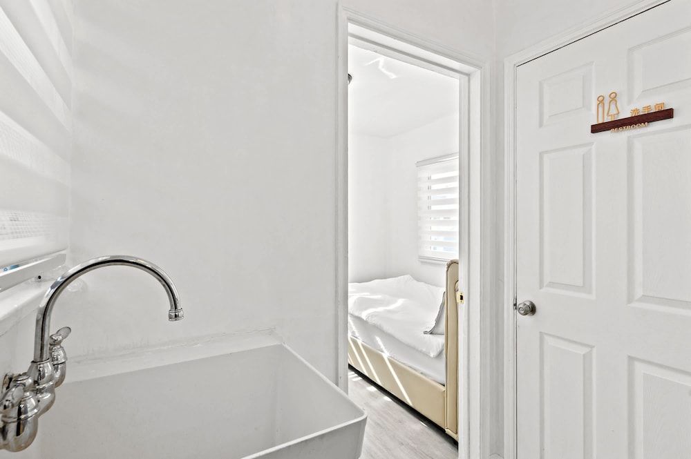 Near LA Cozy Home With Full Kitchen Laundry Apartment 11