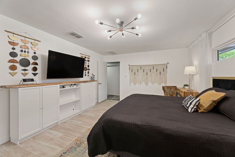 TX Sunset Ranch House, Multiple Beds, Patio, Garden View (TX Sunset Ranch (17)) 5