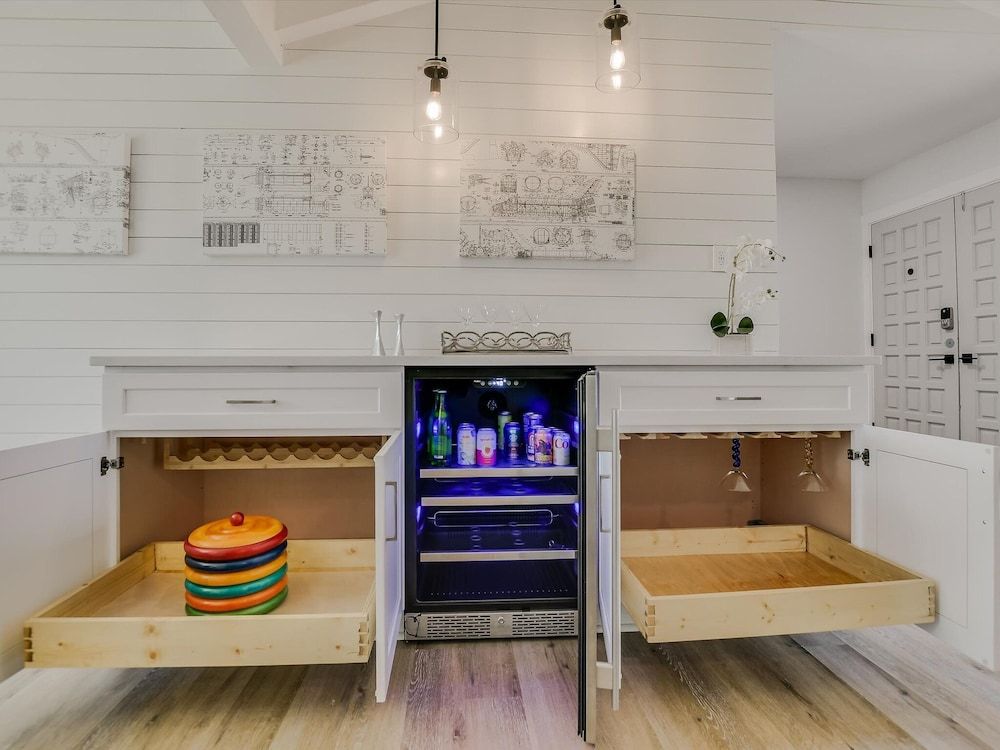 Cherilliam Estate House, Multiple Beds, Pool Access, Garden View (9) 18