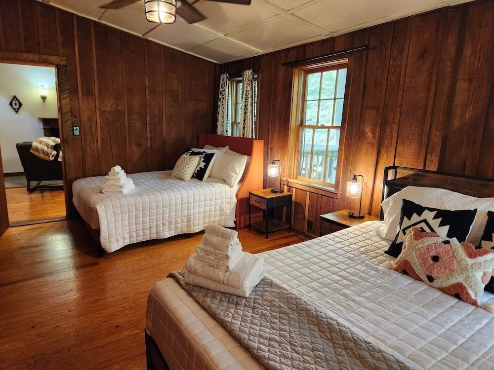 Wildrest Hotel Comfort House, 4 Bedrooms, Non Smoking, Courtyard View 5