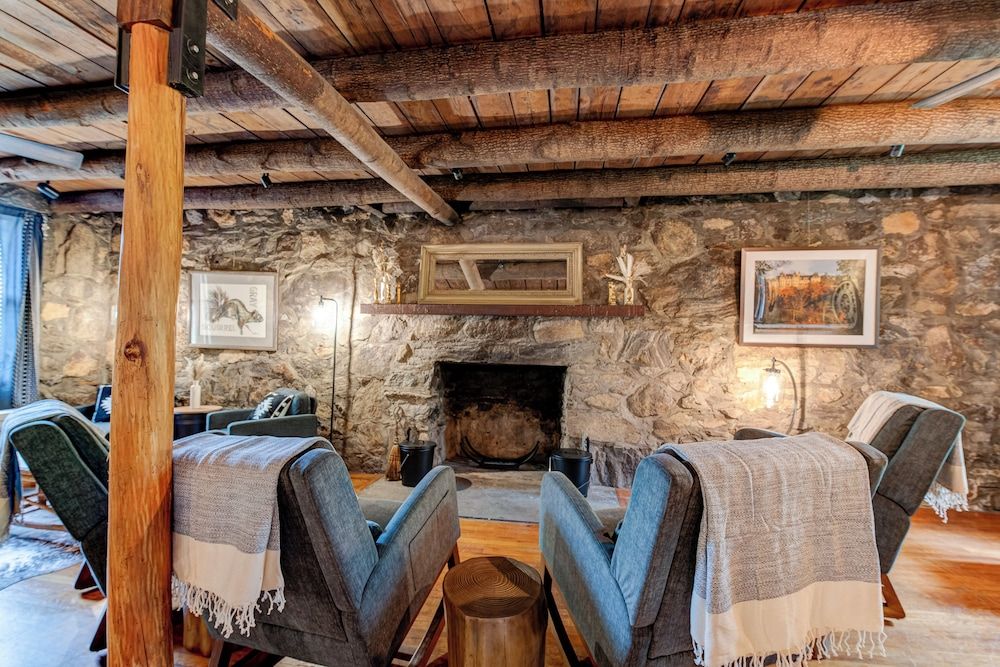 Wildrest Hotel Comfort House, 4 Bedrooms, Non Smoking, Courtyard View 9