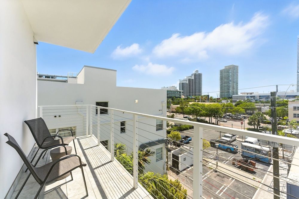 Luxury Sobe 2 Bedroom Apartment Apartment 13