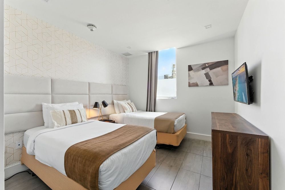 Luxury Sobe 2 Bedroom Apartment Apartment 14