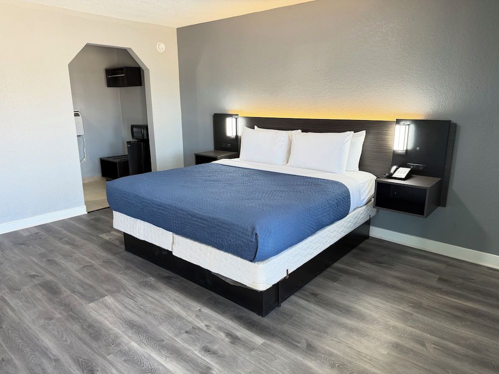 Budget Inn Port Lavaca Single Room 2