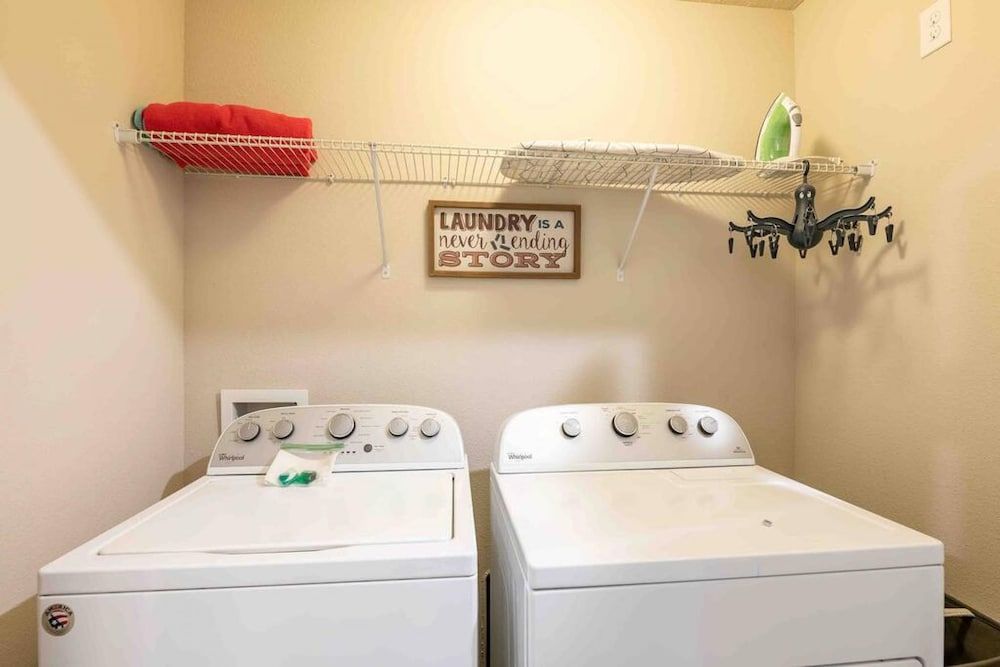 Super Chic-4 Bedroom Townhome IN Disney Area Apartment 20