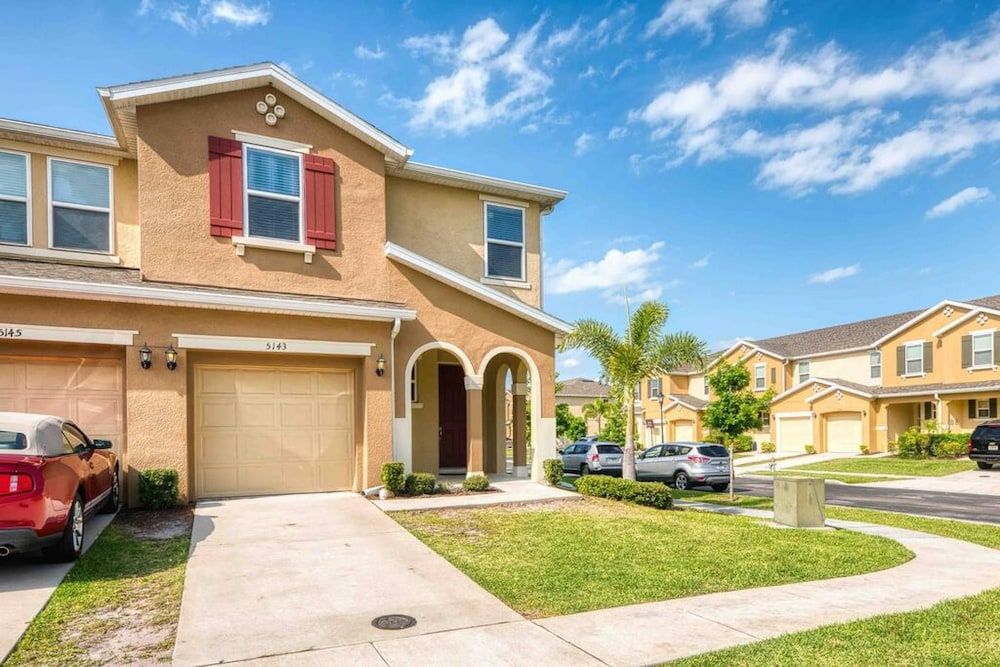 Super Chic-4 Bedroom Townhome IN Disney Area Apartment 21