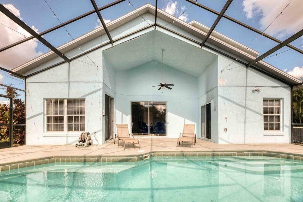 Super Glam- Designs Game Room Pool House 33