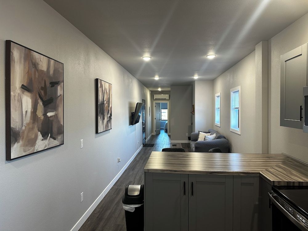 Downtown Lofts Luxury Apartment, City View 5