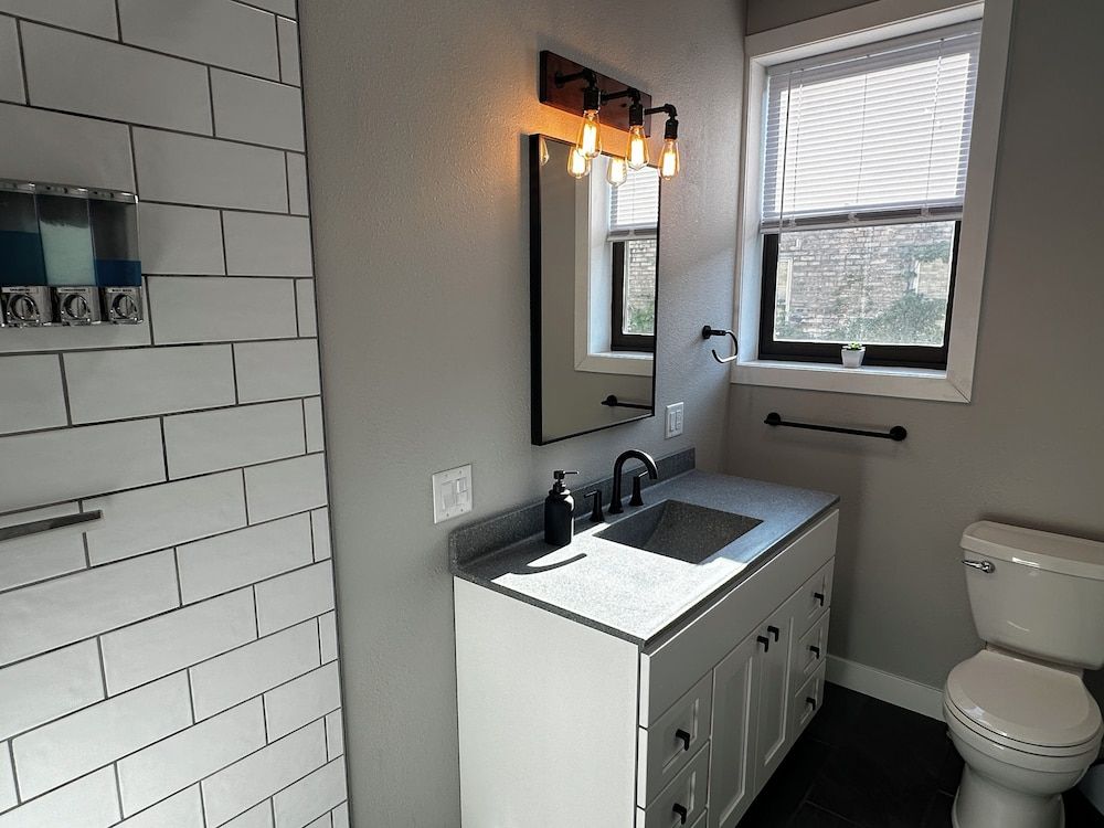 Downtown Lofts Superior Apartment, City View 8